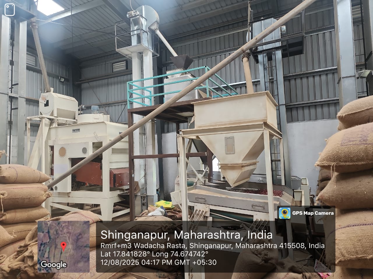 Millet processing machinery inside Mandprabha FPC, Shinganapur, Satara